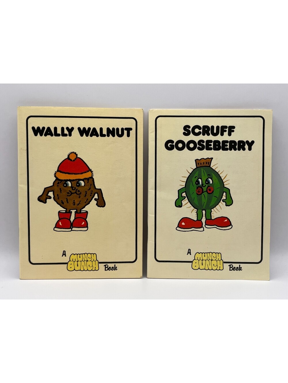 A Munch Bunch Book - Wally Walnut and Scruff Goosberry - Softcover - Vintage
